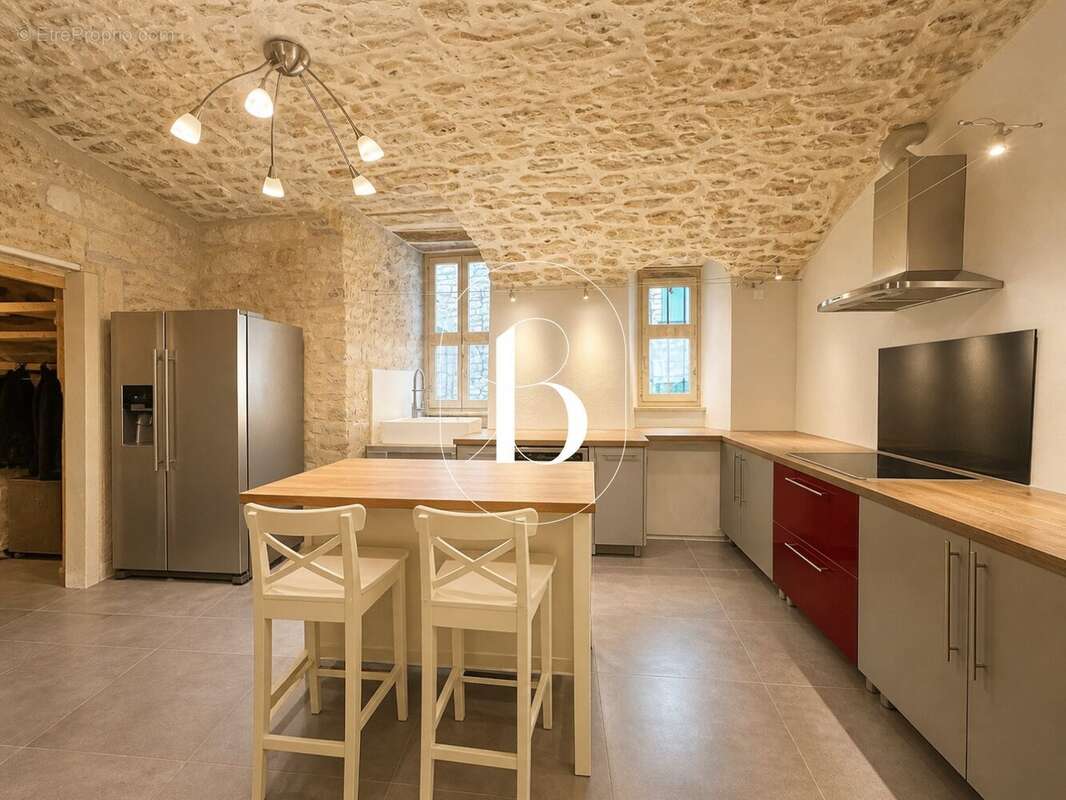 Maison à BARJAC