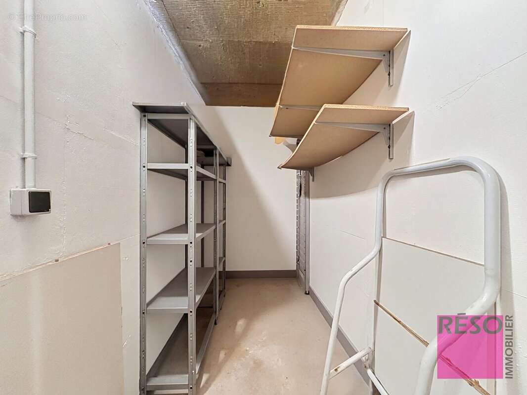 Appartement à COLLONGES-SOUS-SALEVE