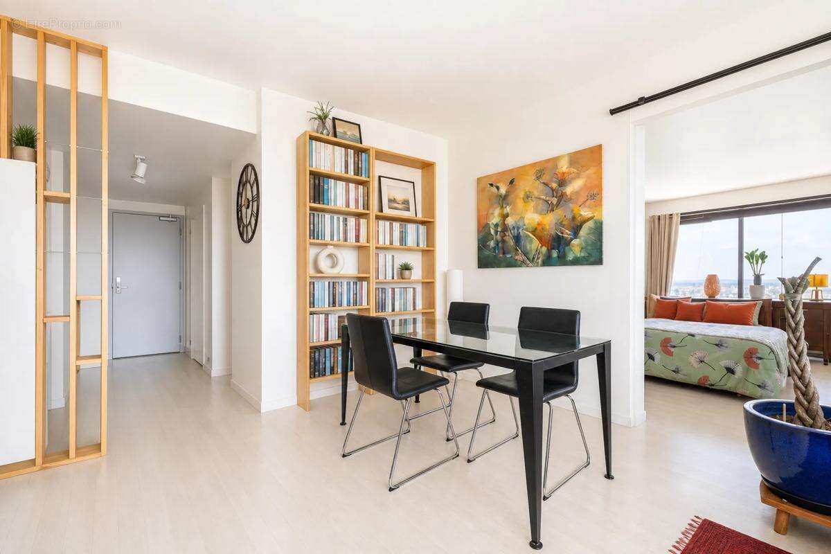 Appartement à PUTEAUX