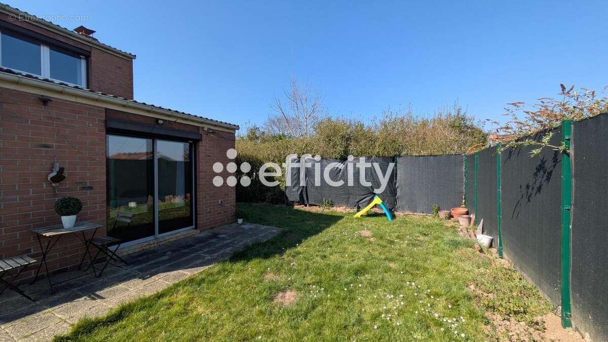 Maison à WATTIGNIES