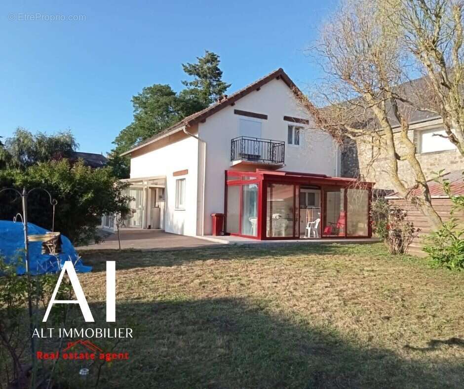 Maison à CERISY-BELLE-ETOILE