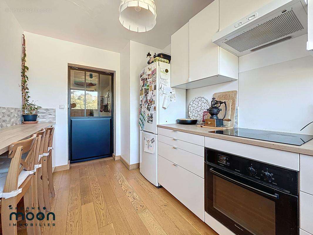 Appartement à OULLINS