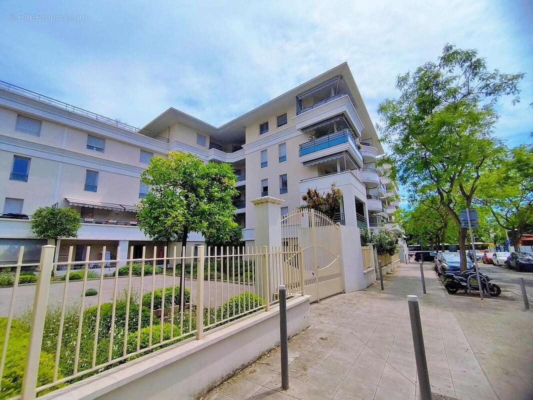   - Appartement à NICE