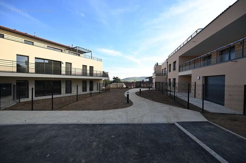 Appartement à VAUGNERAY