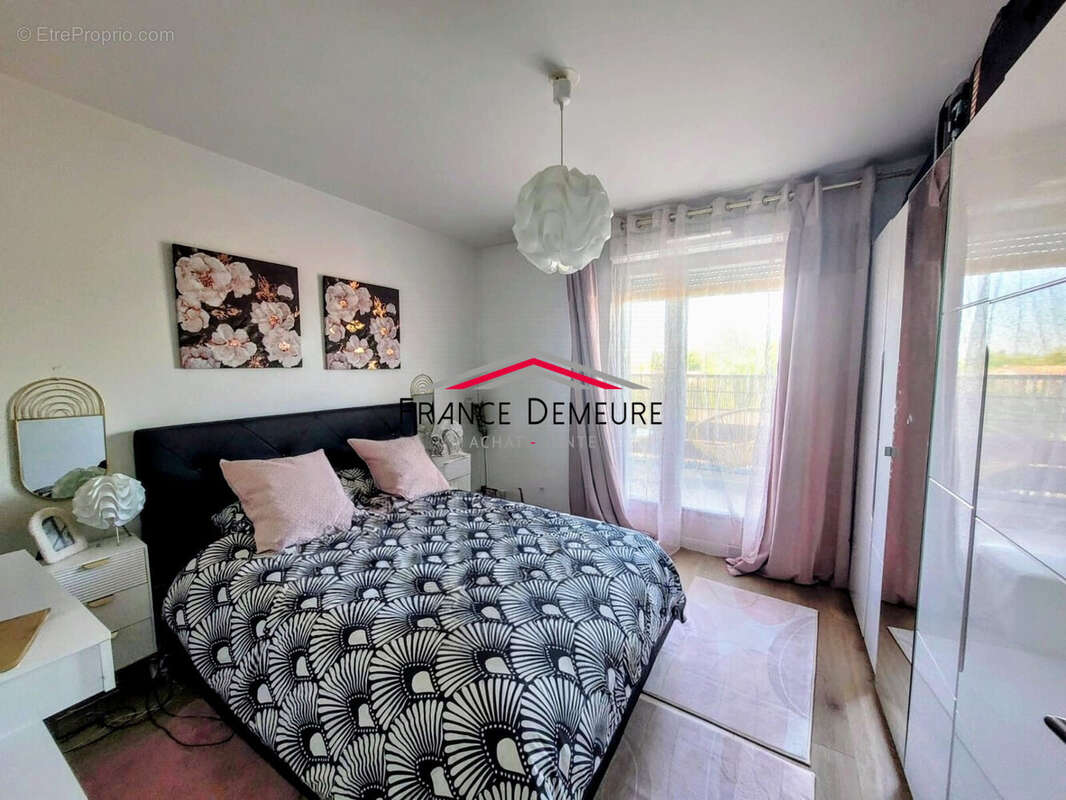 Appartement 82 m² à Saint-Leu-La-Foret  - photo 5