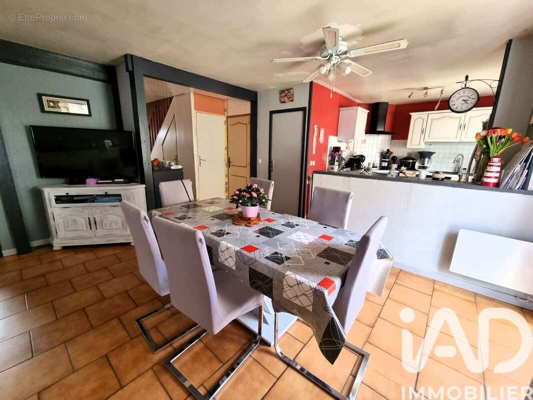 Maison 120 m² à Buno-Bonnevaux  - photo 6