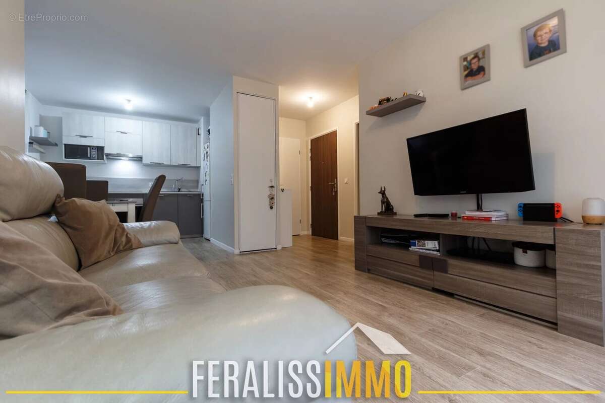 Appartement à JOUY-LE-MOUTIER