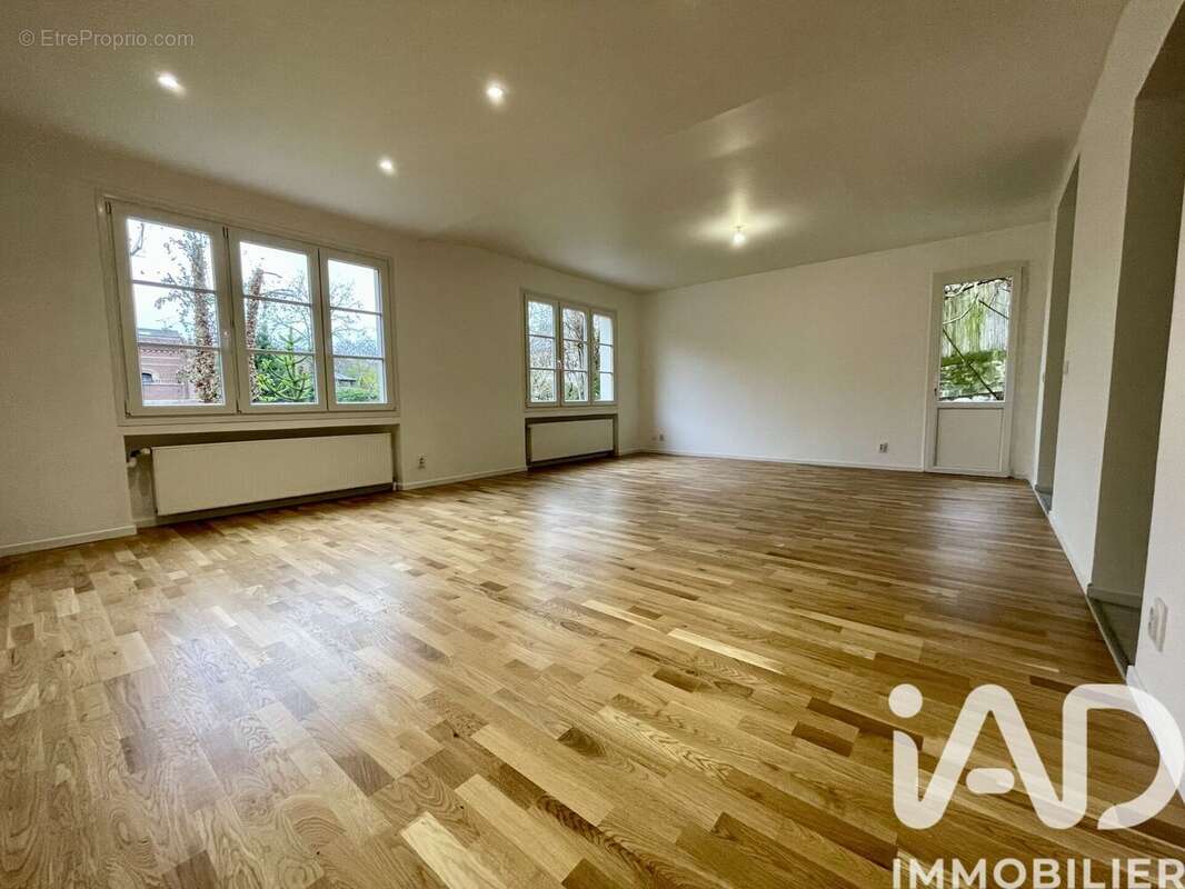 Photo 4 - Maison à COMPIEGNE
