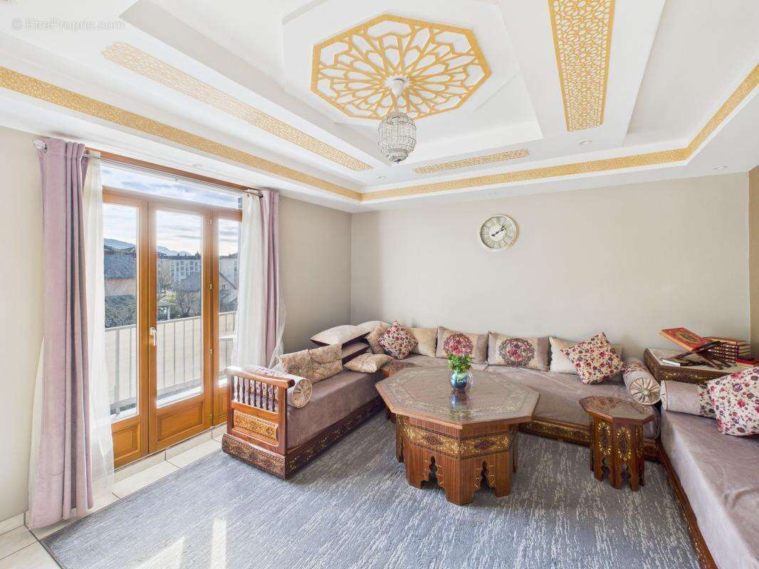 Appartement à MONTMELIAN