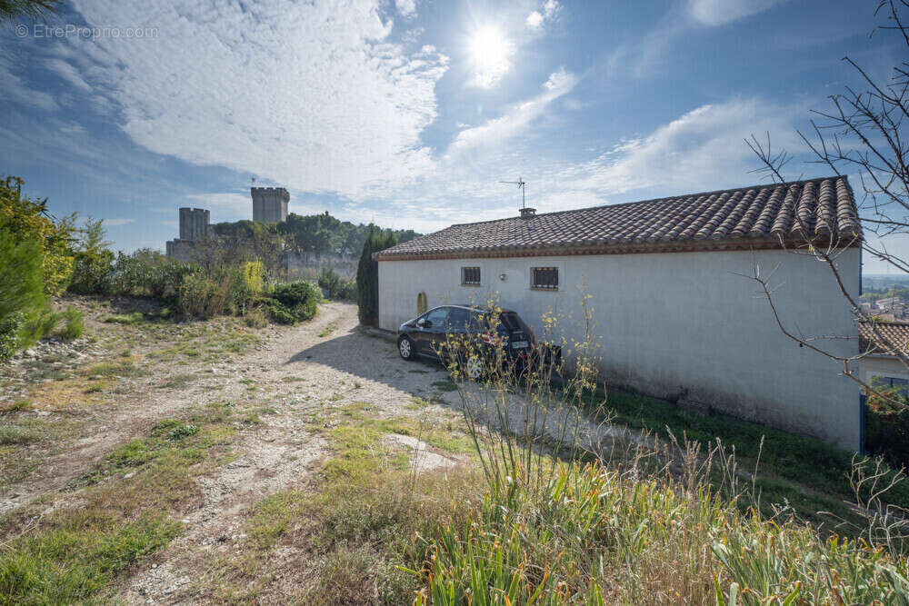 Maison 161 m² à Beaucaire  - photo 91