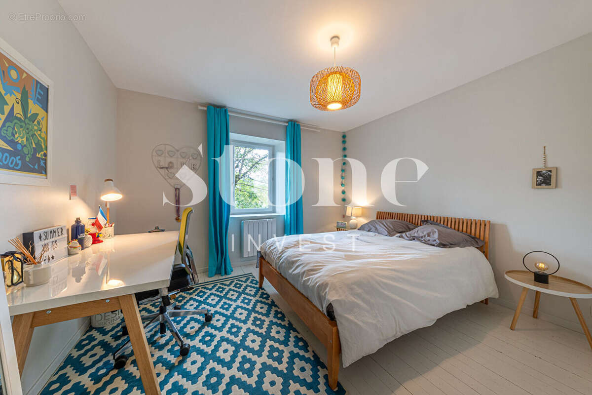 Maison à MENTHON-SAINT-BERNARD