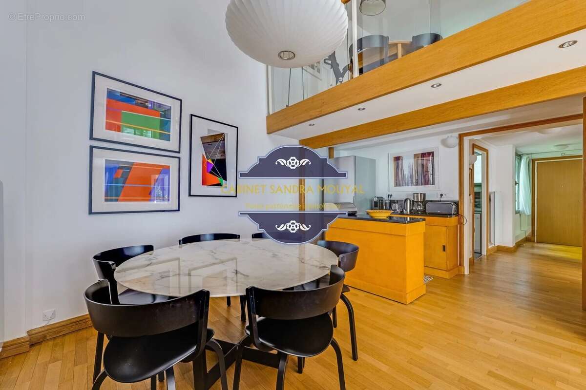 Appartement à PARIS-6E