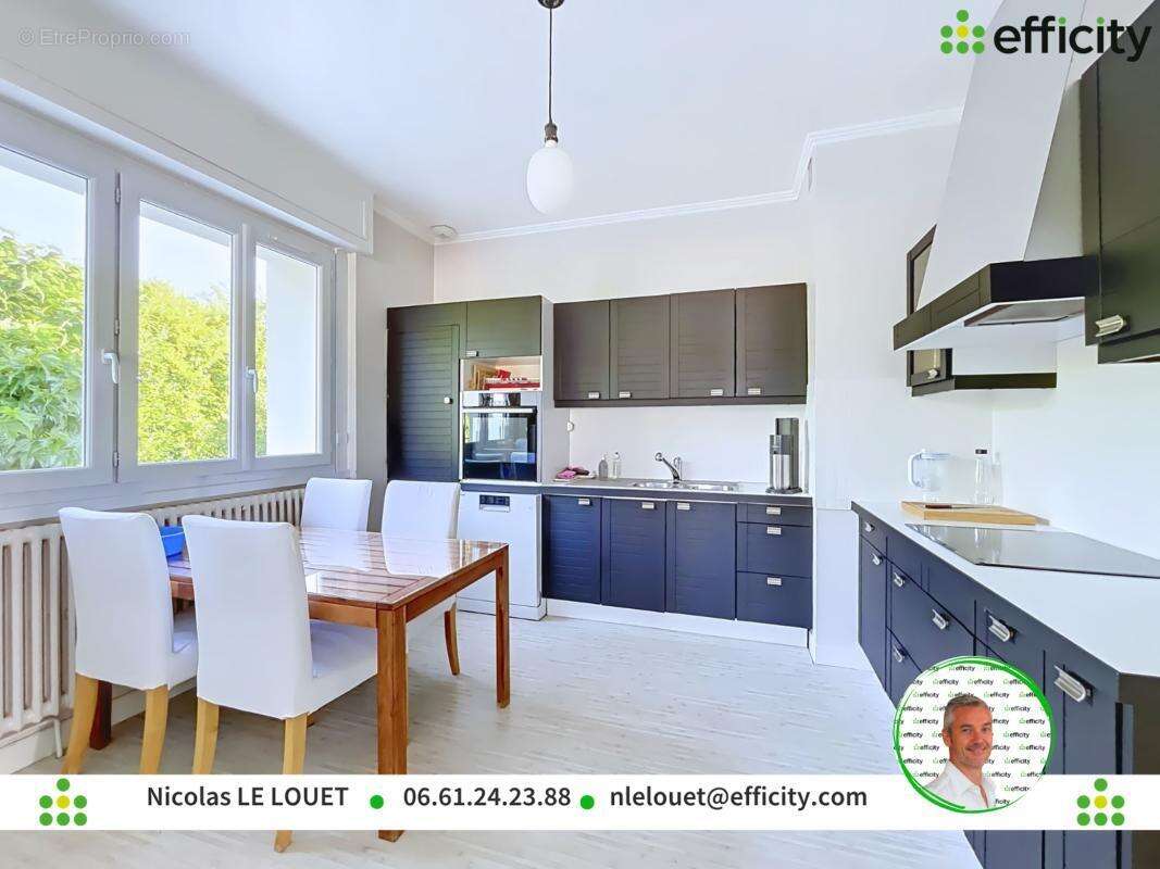 Maison 188 m² à Soyaux  - photo 11
