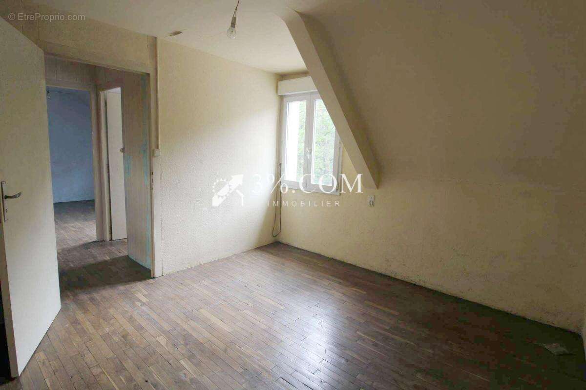 Maison à LOCOAL-MENDON