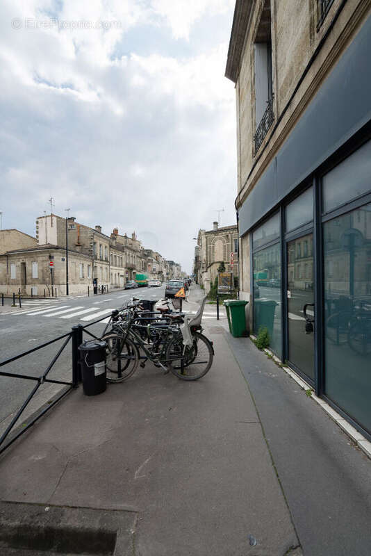 Commerce à BORDEAUX