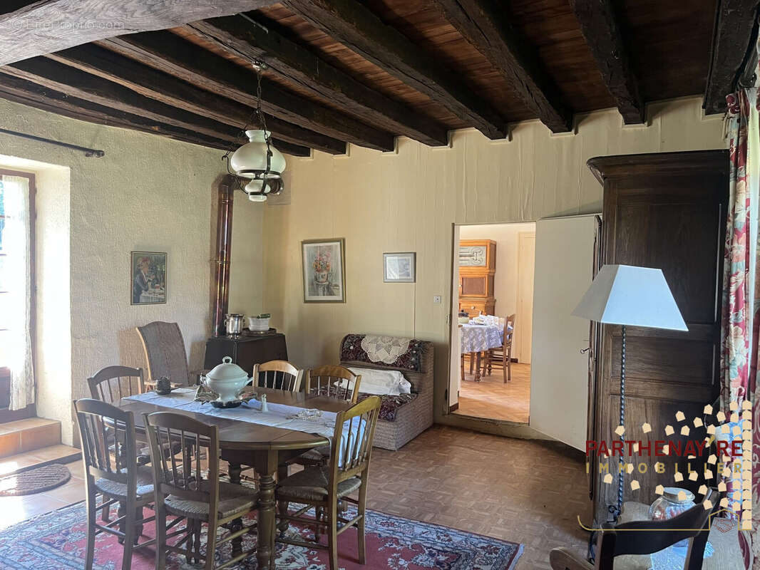Maison à VOUHE