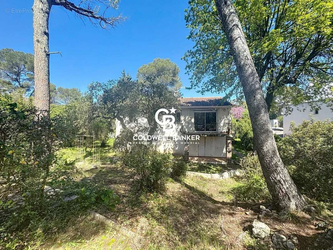 Maison à SAINT-RAPHAEL