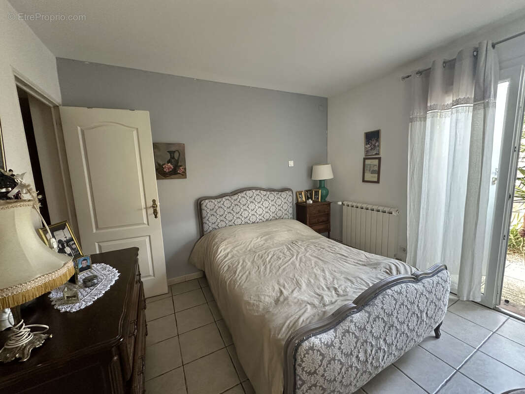 Maison à SOLLIES-PONT