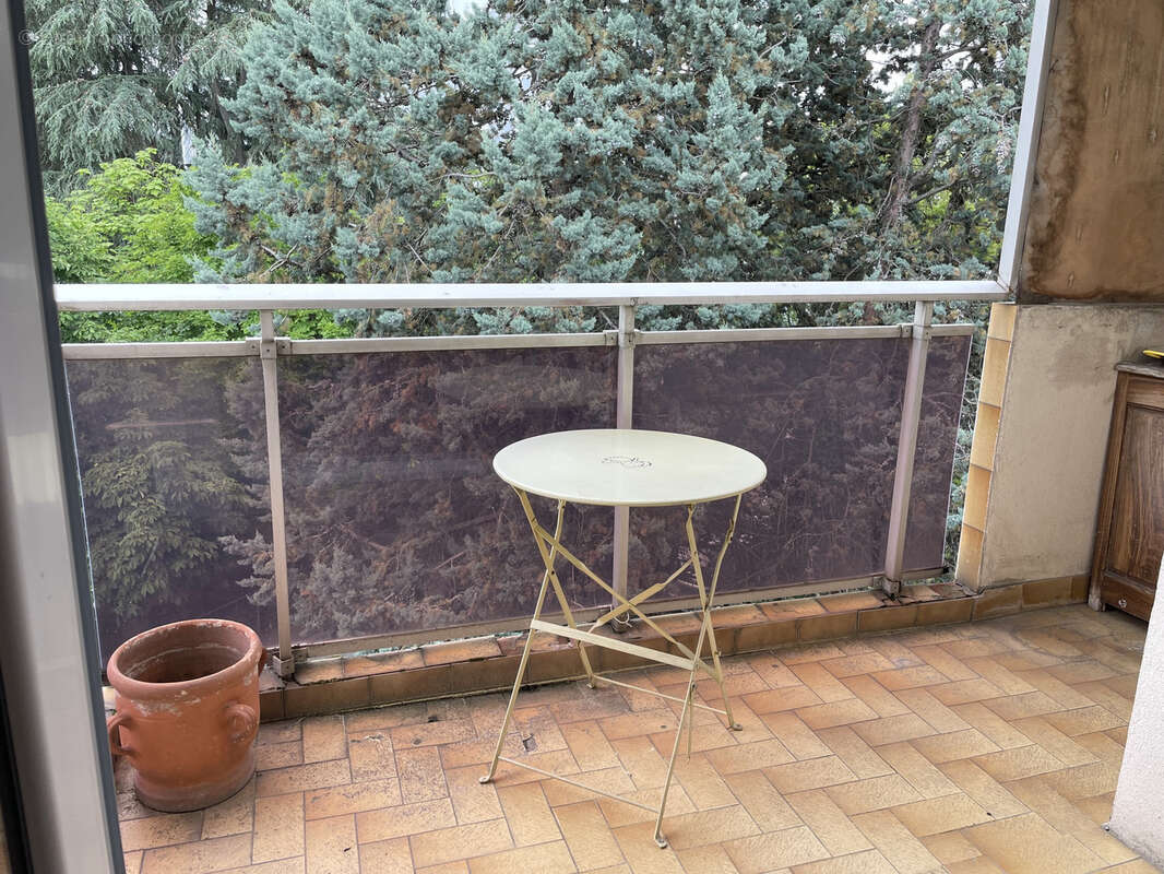 Grand appartement au 4éme et dernier etage - photo 4