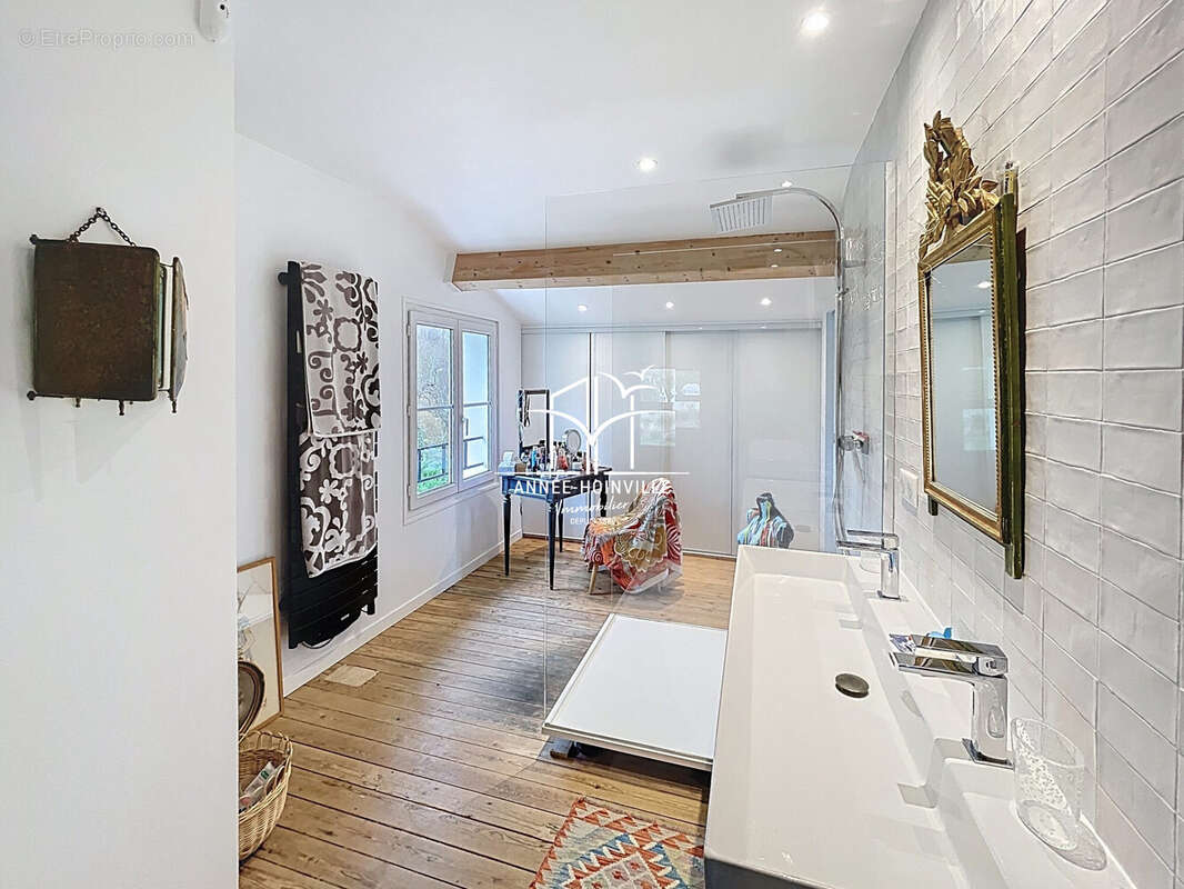 Maison à VILLERVILLE