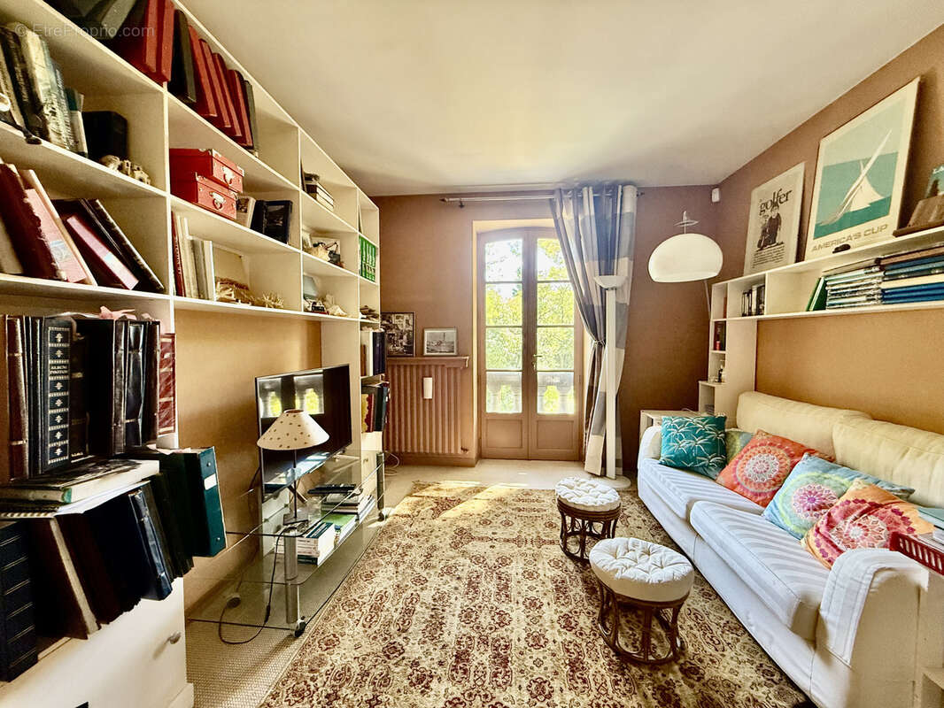 Maison à PIERRELATTE