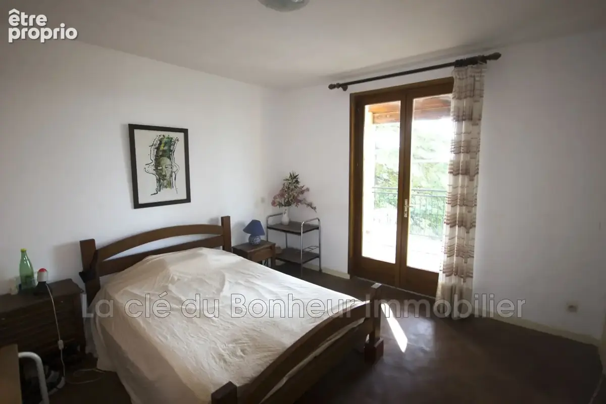 Maison 196 m² à Valensole  - photo 8