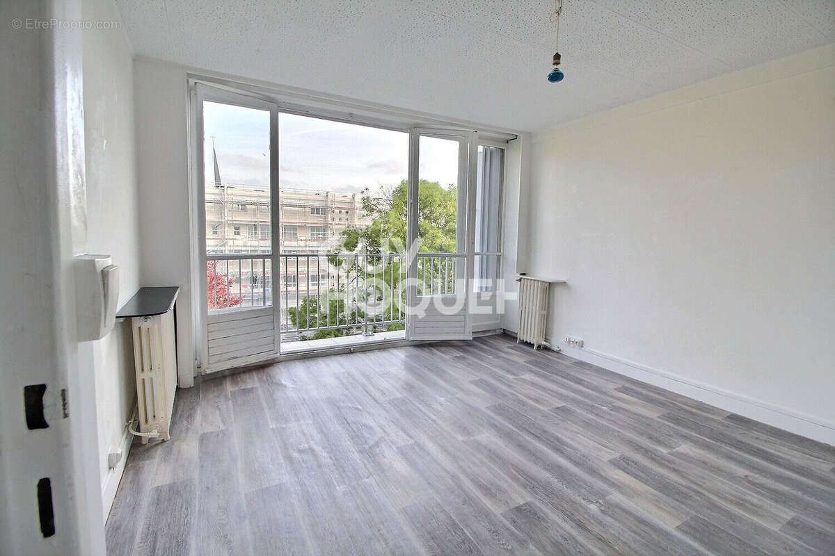 Appartement à VIROFLAY