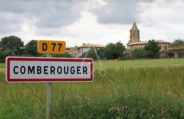 Terrain à COMBEROUGER
