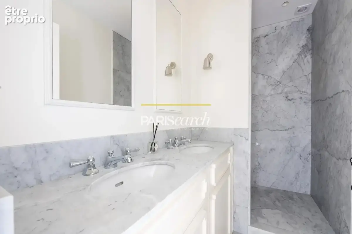Av marceau-triangle d'or -  hotel four season george v - photo 18