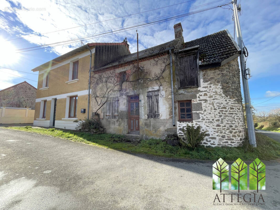 Maison à CHATELUS-MALVALEIX