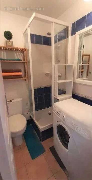 Appartement à ROQUEBRUNE-SUR-ARGENS
