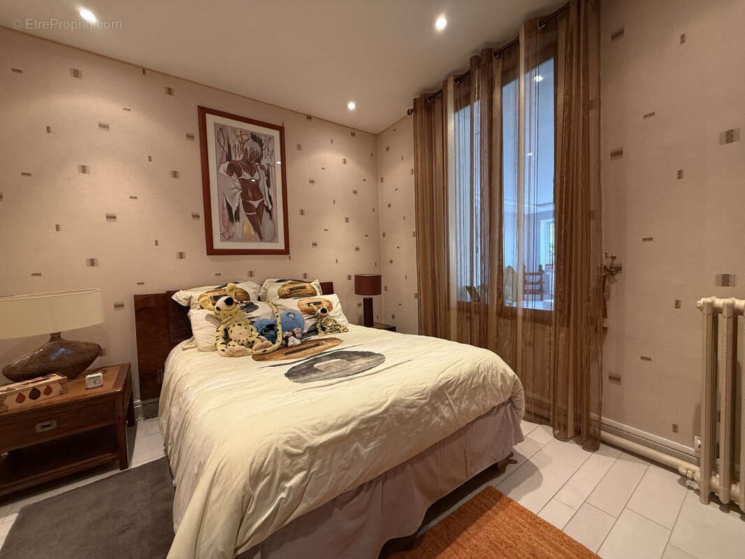 Maison à LE BLANC-MESNIL