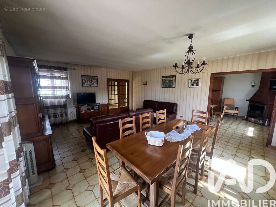 Maison 190 m² à Rambervillers  - photo 9