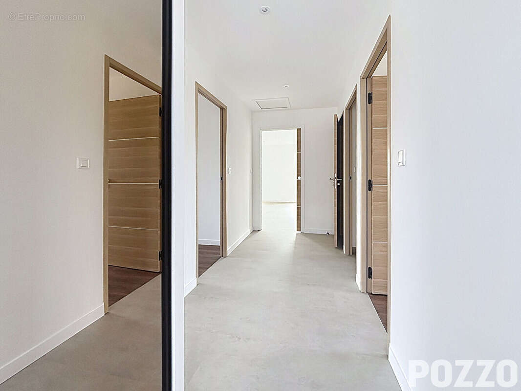 A Vendre - Avranches - Appartement 4 pièce(s) 93,92 m² vue Mont Saint Michel Parking - photo 3
