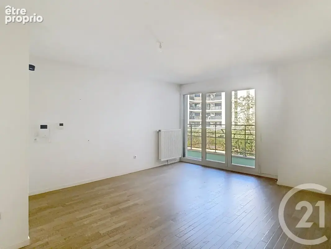 Photo 1 - Appartement à THIAIS