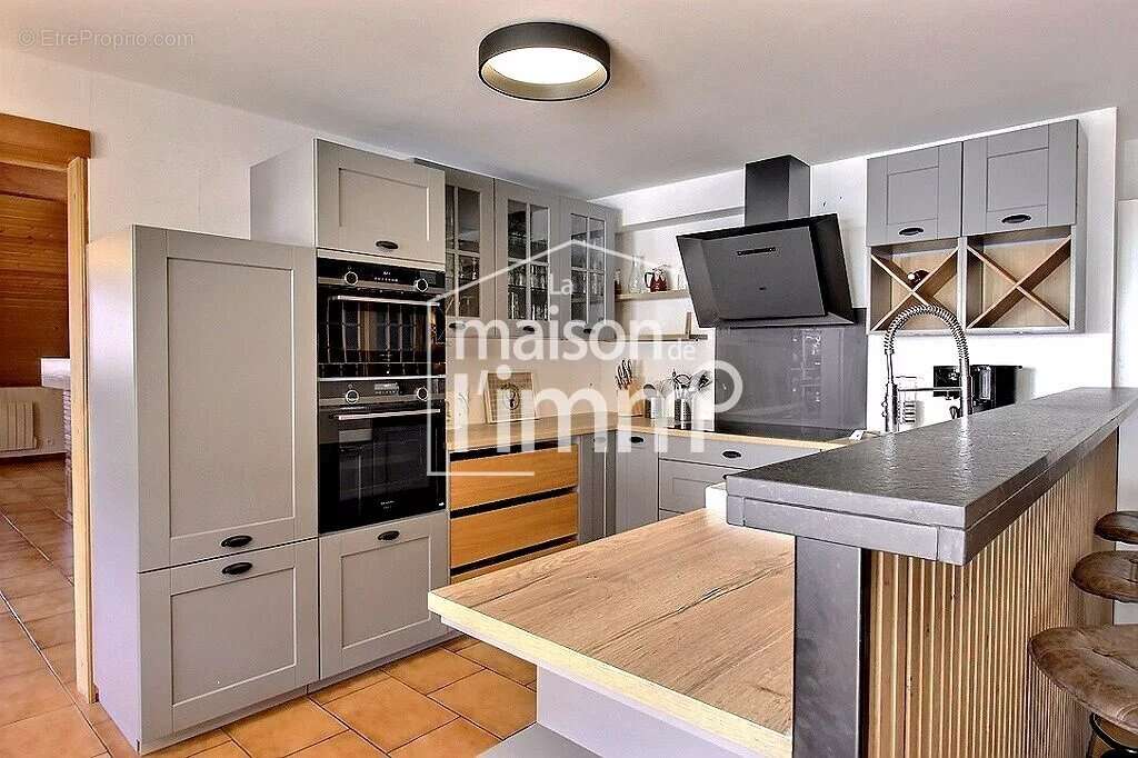 Appartement à LA CHAPELLE-D'ABONDANCE