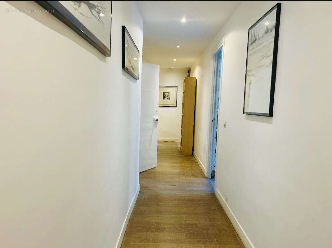 Photo 9 - Appartement à PARIS-11E