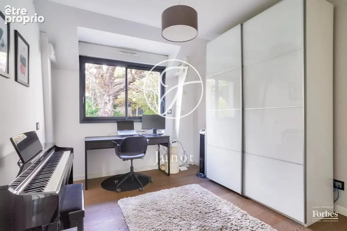 Chatou - EUROPE LES MAROLLES - 4 chambres - 152 m² - Terrain: 425 m² - photo 16
