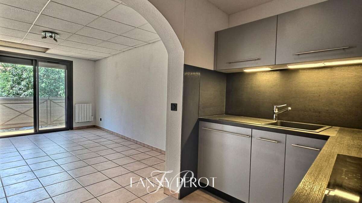 Appartement à SAINT-CYPRIEN