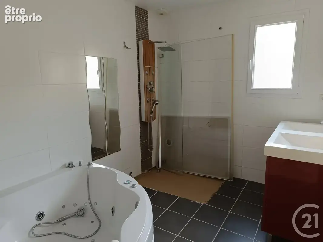 Maison 6 pièces 127 m² à vendre à Cercoux (17270) - photo 5