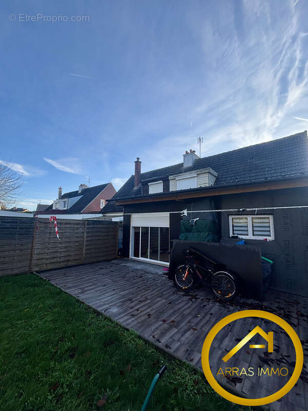 Maison à ACHICOURT