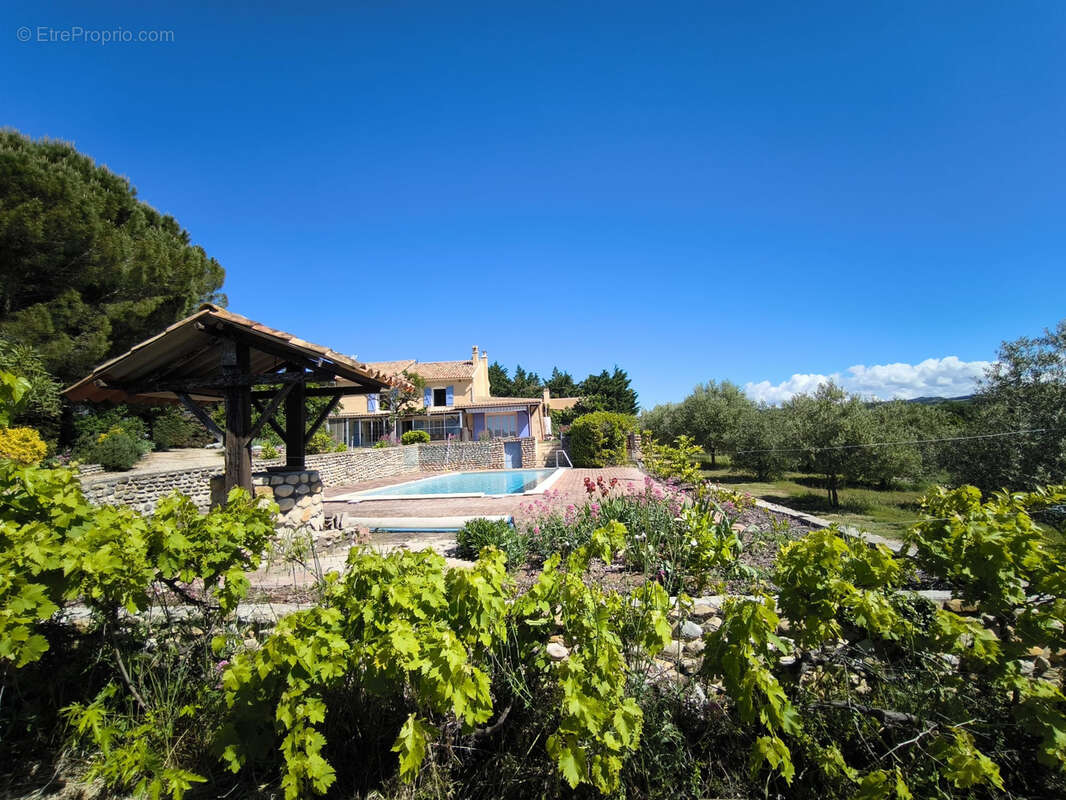 Maison à TULETTE