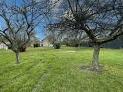 Terrain à VAROIS-ET-CHAIGNOT