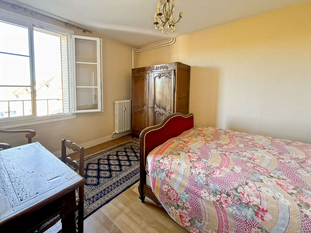 Appartement à MANTES-LA-JOLIE