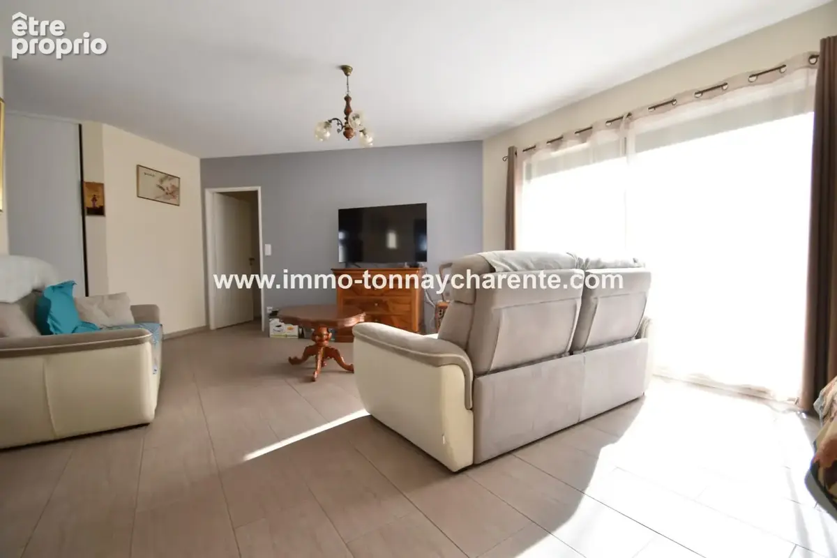 Maison 5 pièces 104 m² à vendre à Tonnay-Charente (17430) - photo 6