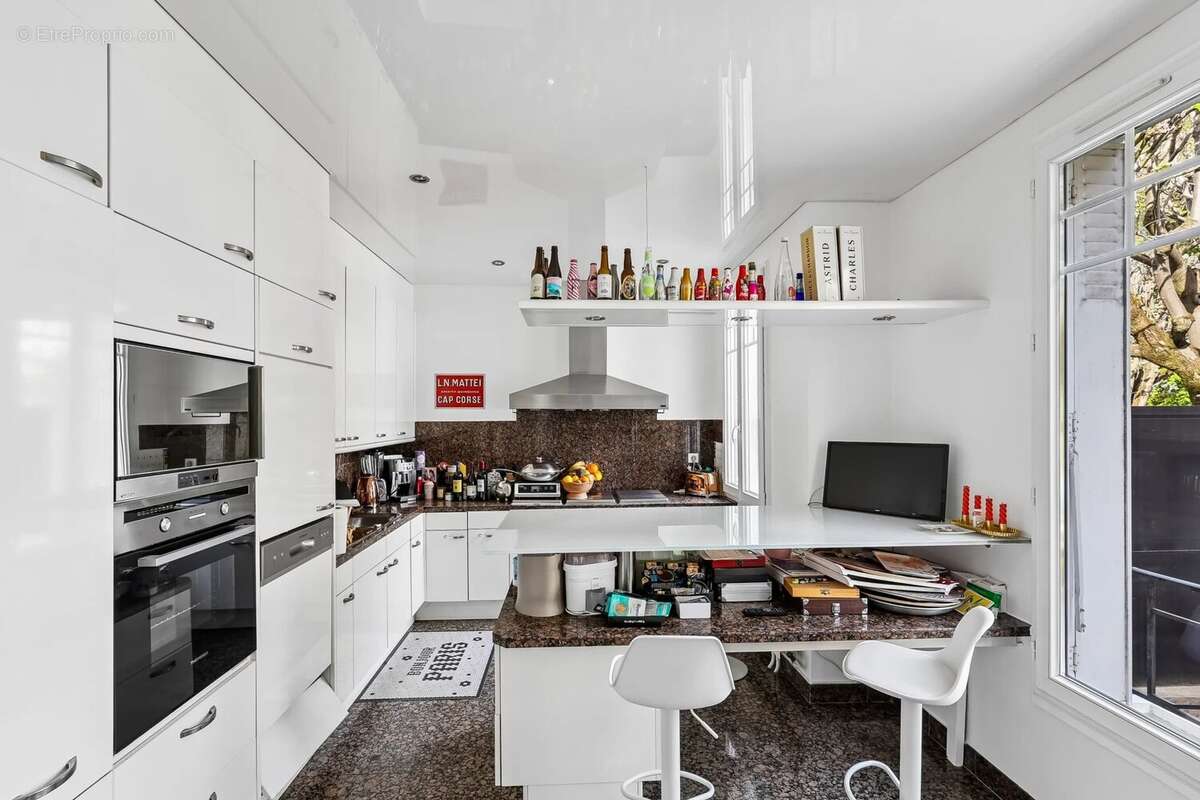 Maison à SAINT-MAUR-DES-FOSSES