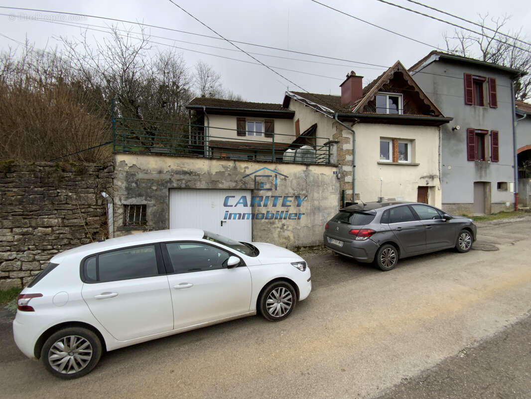 Maison à ROUGEMONT