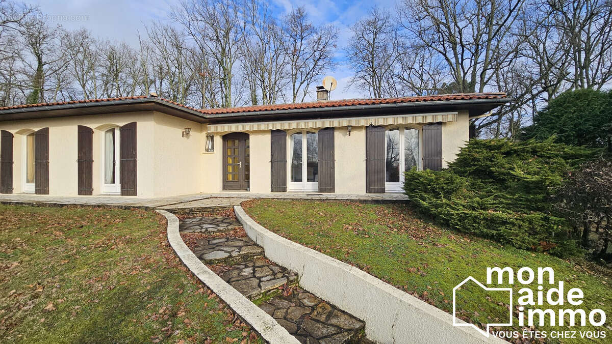 Maison à FARGUES-SAINT-HILAIRE