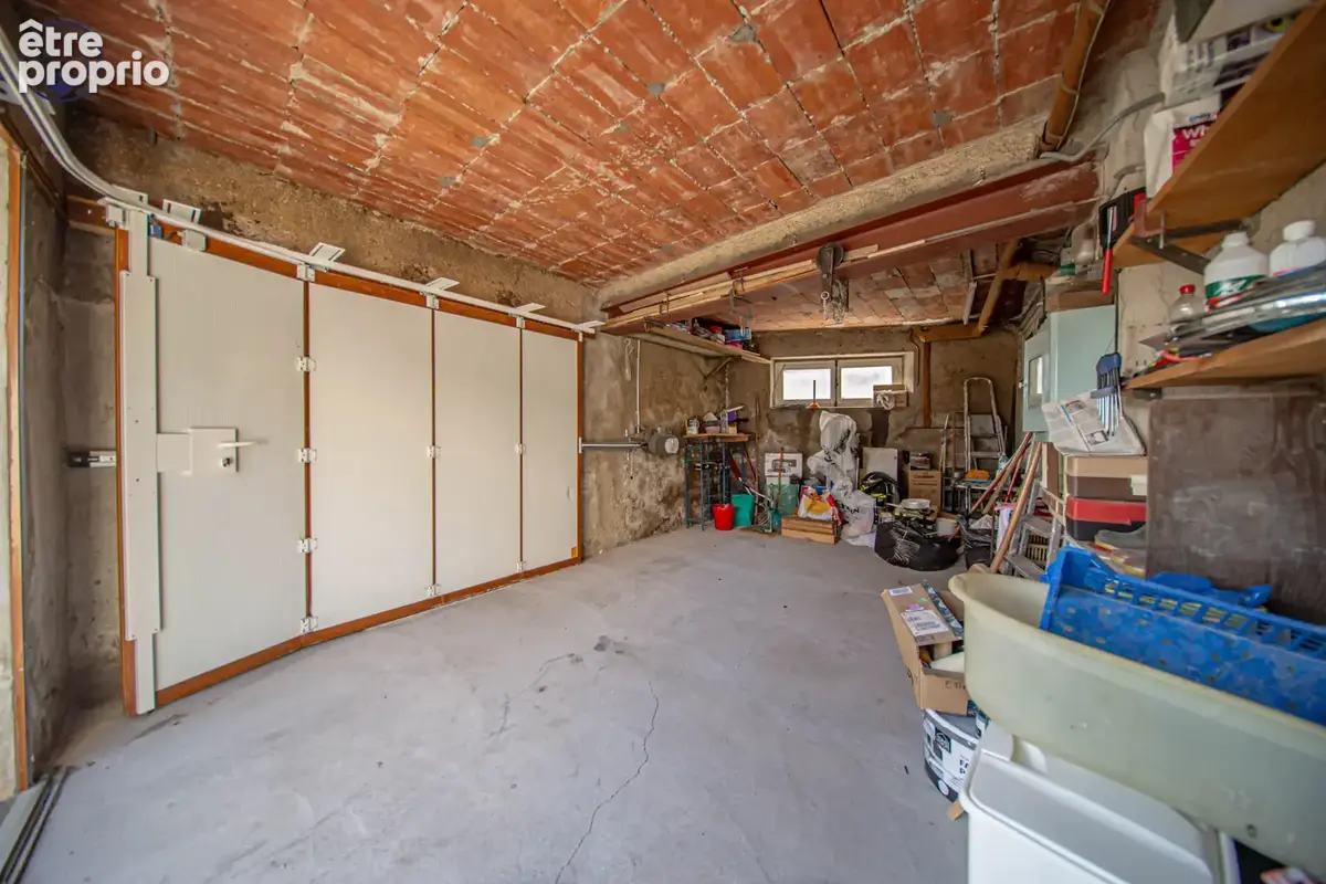 À deux pas du centre de Commercy : Appartement type T3 avec garage et dépendance - photo 9