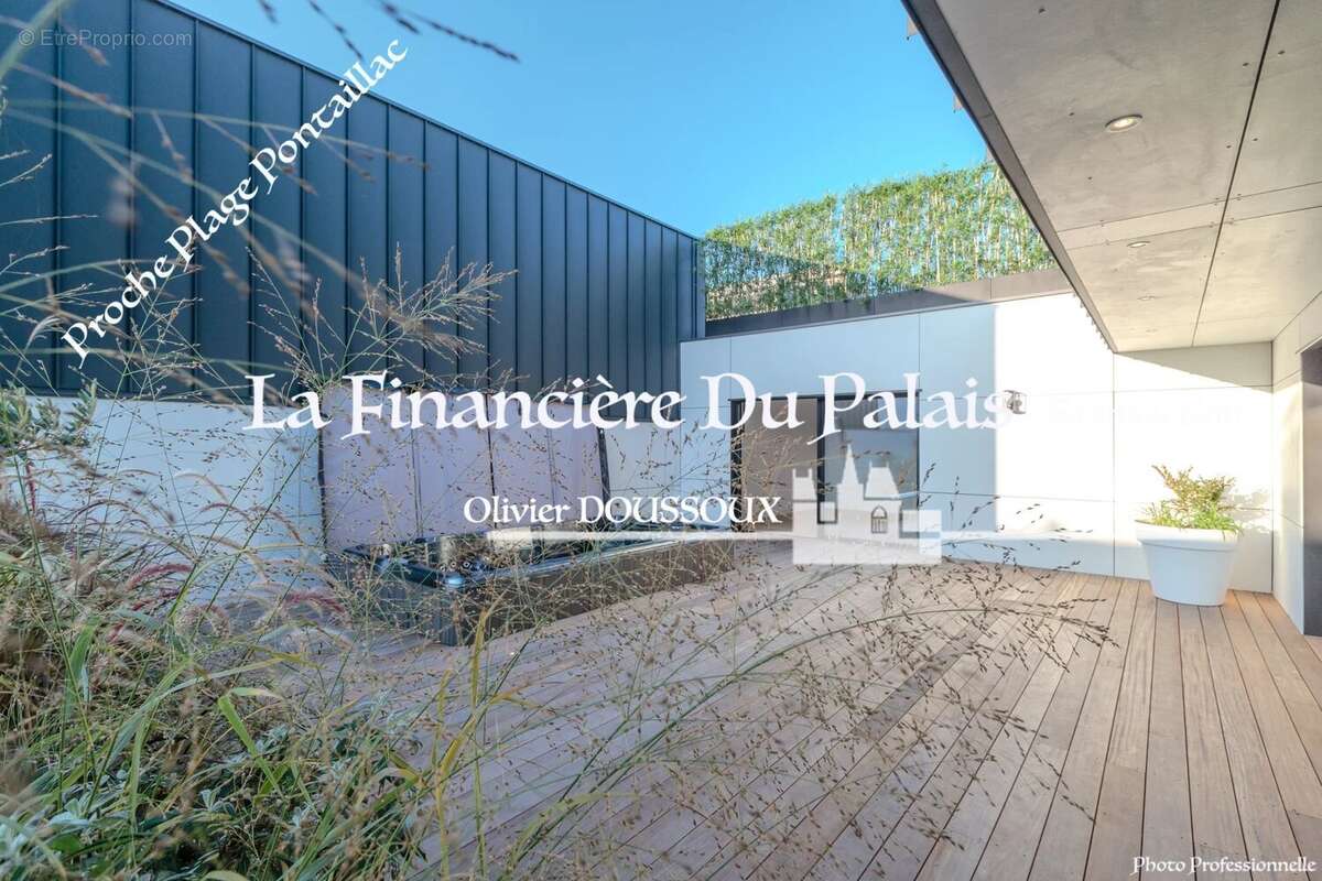 Maison à VAUX-SUR-MER